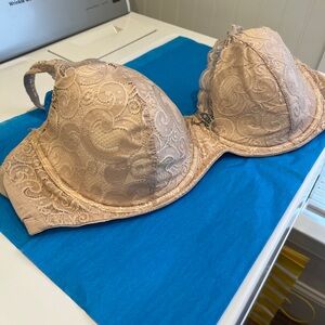 🌸🌸🌸 LACE BRA by PLAYTEX 🌸🌸🌸🌸
